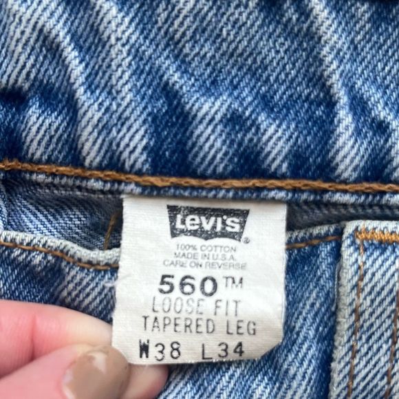 Vintage Distressed Men’s Levi’s 560 Loose Fit Tapered Legs Jeans size 38 - Picture 4 of 5